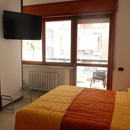 Bed & Breakfast Maricentro טאראנטו חדר תמונה